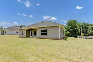 325 Angela Ave, Bowdon, GA 30108 - Photo 35