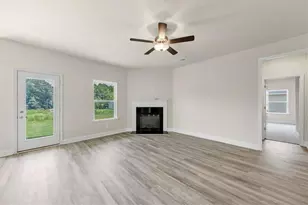 321 Angela Ave, Bowdon, GA 30108 - Photo 3