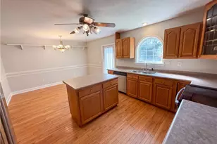 98 E B Rd, Cleveland, GA 30528 - Photo 9