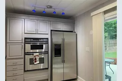 1393 Scott Boulevard, Decatur, GA 30030 - Photo 17