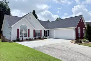 3349 Hampton Trace Ct, Buford, GA 30519 - Photo 3