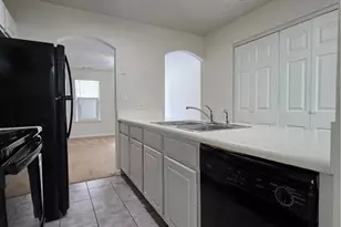 975 Windwood Ct, Atlanta, GA 30349 - Photo 5