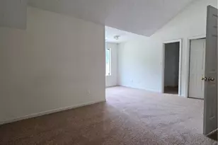 975 Windwood Ct, Atlanta, GA 30349 - Photo 3
