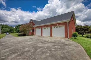 2899 N Sharon Church Rd, Loganville, GA 30052 - Photo 5