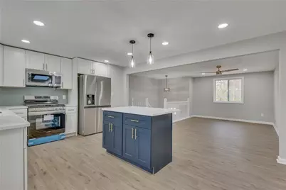 3394 Dearwood Drive SW, Lilburn, GA 30047 - Photo 17