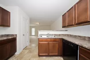 2543 Piering Dr, Lithonia, GA 30038 - Photo 3