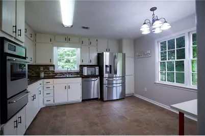 3328 Mountain Hollow Drive, Marietta, GA 30062 - Photo 9