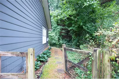 3328 Mountain Hollow Drive, Marietta, GA 30062 - Photo 23
