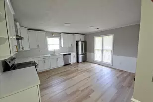2064 Skyland Glen Dr, Snellville, GA 30078 - Photo 13