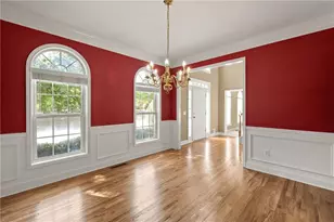 10950 Kimball Crest Dr, Alpharetta, GA 30022 - Photo 11