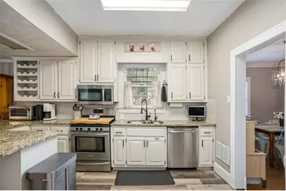 311 Burke Circle, McDonough, GA 30253 - Photo 9