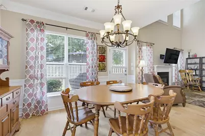 511 Hillside Trail, Woodstock, GA 30188 - Photo 9