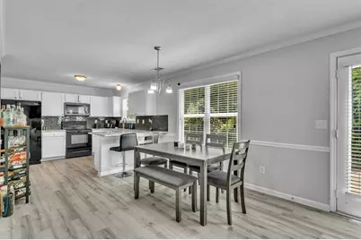 4439 Flat Stone Drive, Snellville, GA 30039 - Photo 7