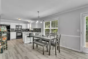 4439 Flat Stone Dr, Snellville, GA 30039 - Photo 7