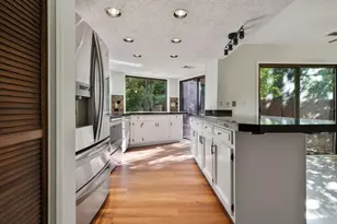 1000 Muirfield Dr, Marietta, GA 30068 - Photo 11