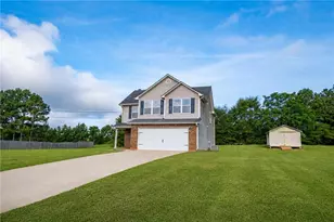315 Furrow Creek Ct, Jackson, GA 30233 - Photo 3