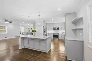 2661 NE Sheila Ln NE, Marietta, GA 30062 - Photo 19