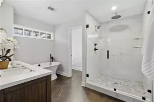 2661 NE Sheila Ln NE, Marietta, GA 30062 - Photo 39