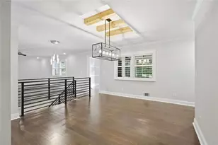 2661 NE Sheila Ln NE, Marietta, GA 30062 - Photo 9