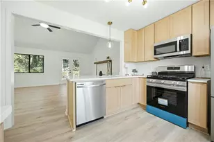 1290 Shallowford Rd, Marietta, GA 30066 - Photo 9