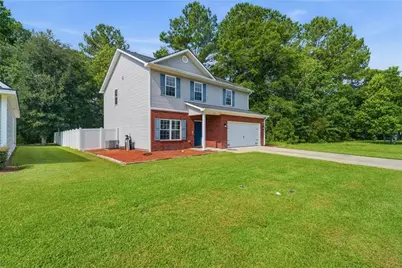 1277 Peacock Trail, Hinesville, GA 31313 - Photo 3