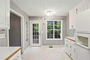 143 Hartwood Dr, Woodstock, GA 30189 - Photo 23