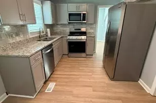 2005 Benson Ave SE, Smyrna, GA 30080 - Photo 9