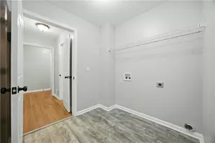 2945 Emerald Springs Dr, Lawrenceville, GA 30045 - Photo 7