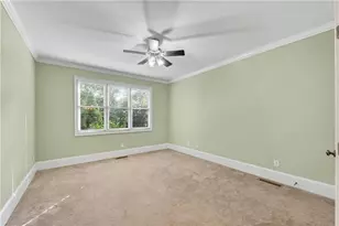 2414 Glenmore Ln, Snellville, GA 30078 - Photo 23