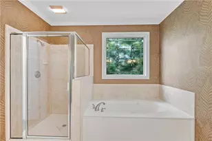 2414 Glenmore Ln, Snellville, GA 30078 - Photo 19