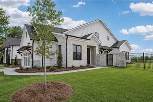 118 Herring Dr, Hoschton, GA 30548 - Photo 1