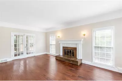 919 Bridgegate Drive NE, Marietta, GA 30068 - Photo 5