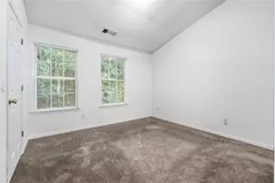 6080 Camden Forrest Cove, Riverdale, GA 30296 - Photo 5