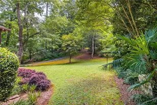 215 N Mill Rd, Sandy Springs, GA 30328 - Photo 35