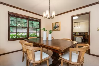 215 N Mill Road, Sandy Springs, GA 30328 - Photo 9