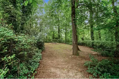 3028 Baker Ridge Drive NW, Atlanta, GA 30318 - Photo 35