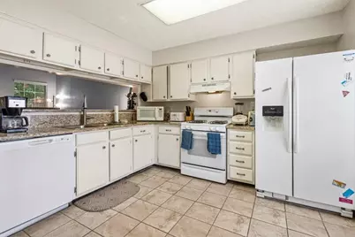 603 Wedgewood Way, Sandy Springs, GA 30350 - Photo 7