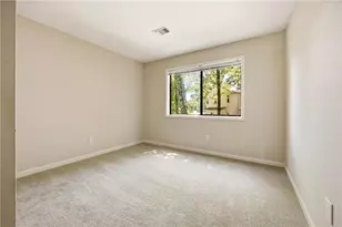 410 N Eagles Bluff, Alpharetta, GA 30022 - Photo 19