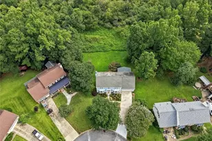 215 Birch Hollow Pl, Alpharetta, GA 30076 - Photo 5