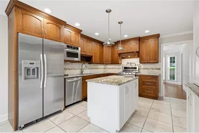 215 Birch Hollow Place, Alpharetta, GA 30076 - Photo 17
