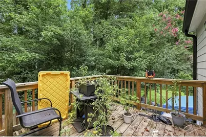 2740 Dale Creek Drive, Atlanta, GA 30318 - Photo 17