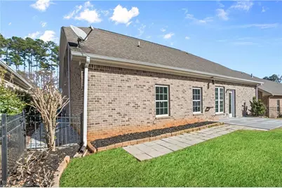 726 Retreat Woods Way, Dacula, GA 30019 - Photo 5