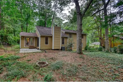 2780 Westminister Lane, Conyers, GA 30012 - Photo 9