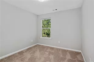 2840 Laurel Ridge Cir, East Point, GA 30344 - Photo 23