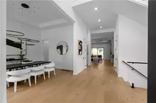 3293 Lenox Pl NE, Atlanta, GA 30324 - Photo 5