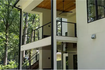 3293 Lenox Place NE, Atlanta, GA 30324 - Photo 31