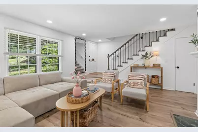 140 Amherst Place NW, Atlanta, GA 30327 - Photo 5