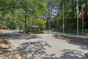 140 Amherst Pl NW, Atlanta, GA 30327 - Photo 21