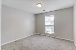900 Pawnee Pl, Lilburn, GA 30047 - Photo 25