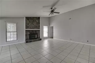900 Pawnee Pl, Lilburn, GA 30047 - Photo 5